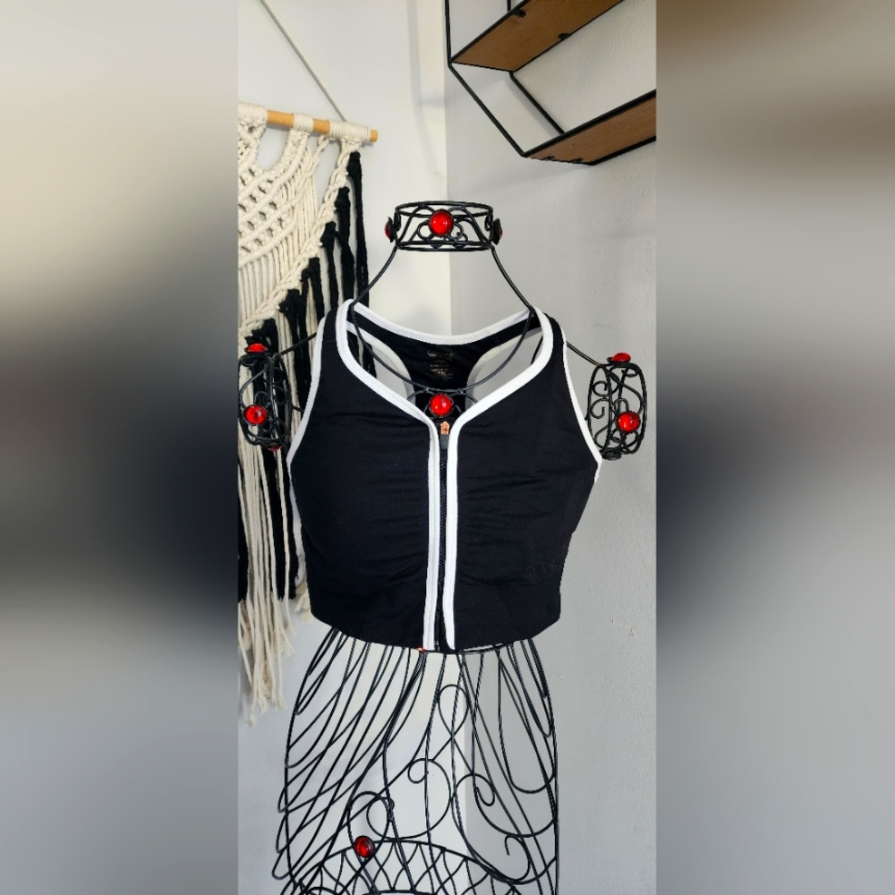 Copper Fit black and white sports bra